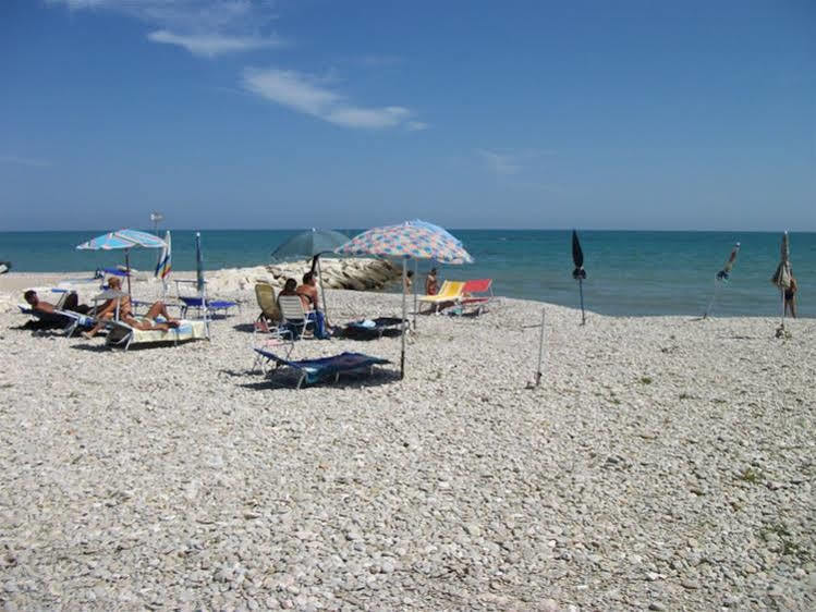Stork Camping Village Roseto Degli Abruzzi Dış mekan fotoğraf